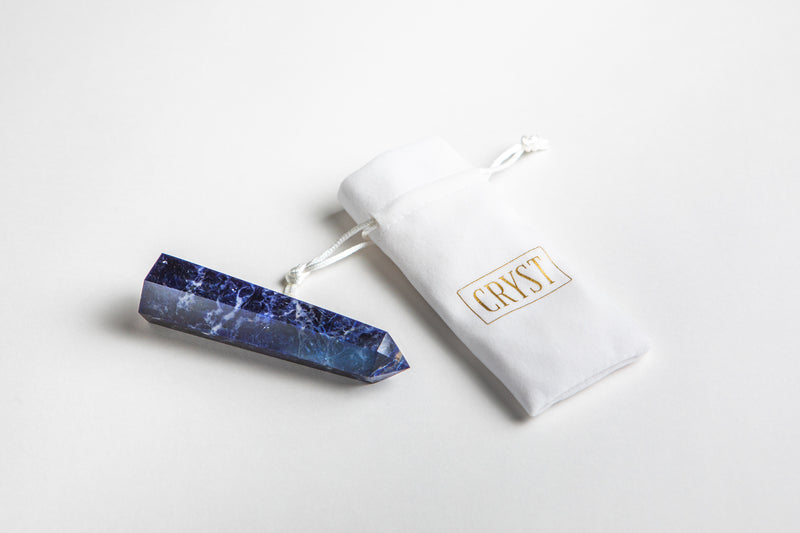 Sodalite authentic crystal point, CRYST Collective authentic crystal interior decor pieces for healing and zodiac signs. Each set comes with a CRYST travel pouch.